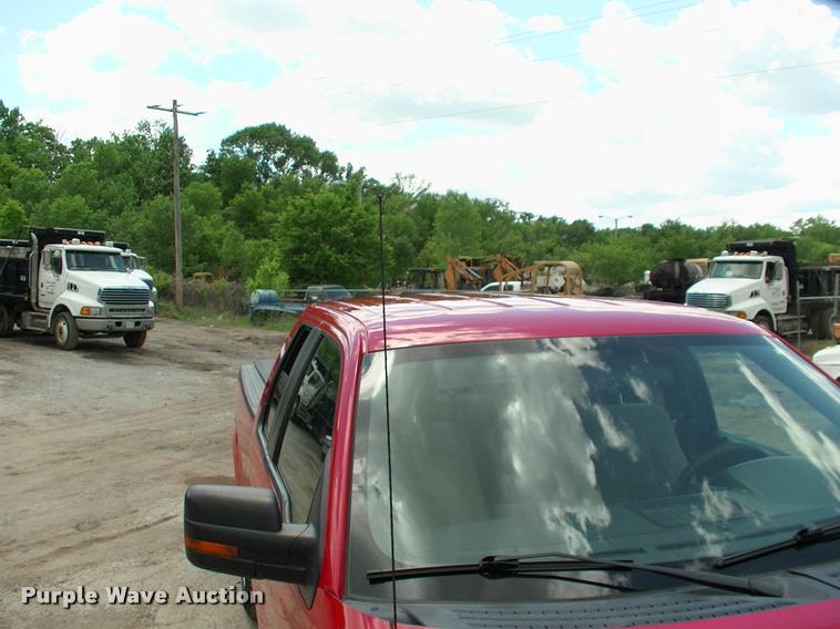 image for item DC7225 2010 Ford F150 SuperCab pickup truck