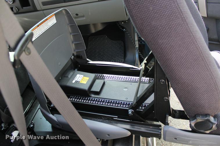 image for item DC7226 2011 Chevrolet Silverado 1500 Ext. Cab pickup truck