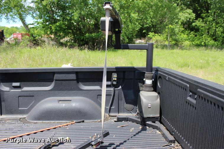 image for item DC7226 2011 Chevrolet Silverado 1500 Ext. Cab pickup truck