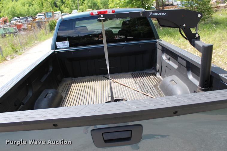 image for item DC7226 2011 Chevrolet Silverado 1500 Ext. Cab pickup truck
