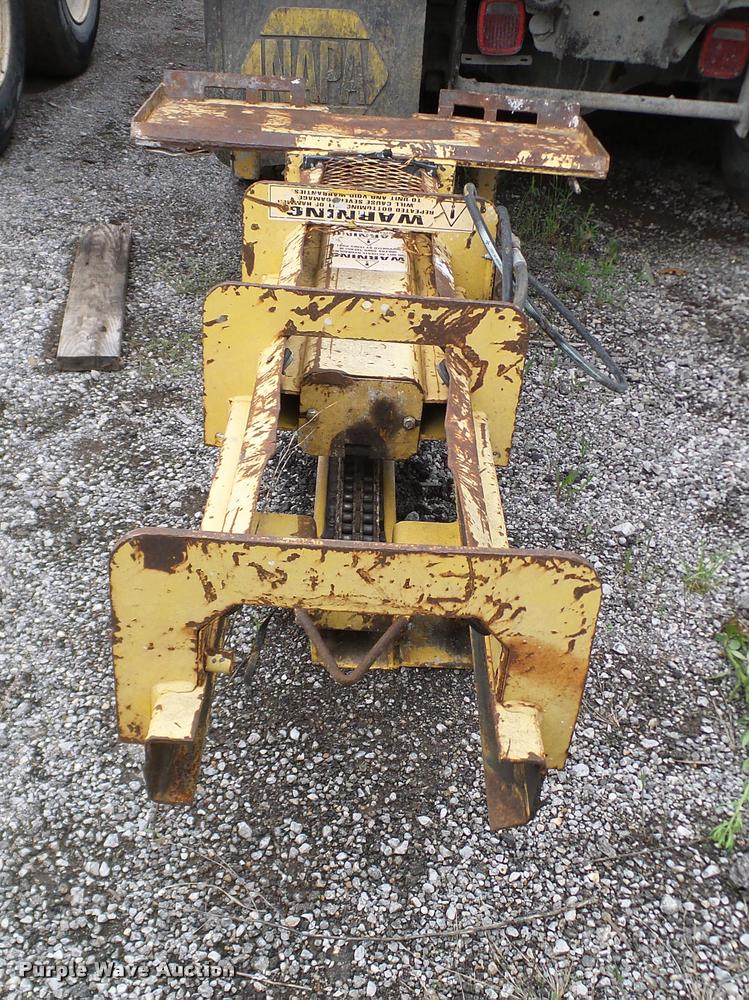 Drop hammer skid steer attachment in Tulsa, OK Item DJ9900 sold