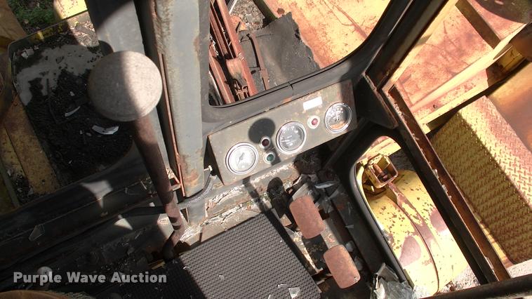 image for item DP9264 1980 Badger 460 Hydro-Scopic rubber tire excavator