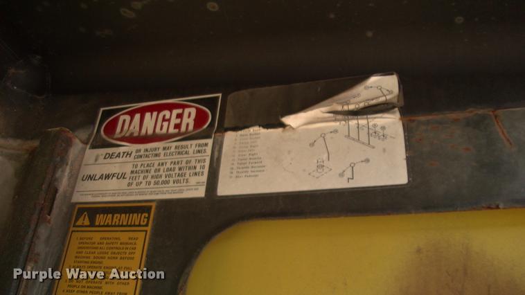 image for item DP9264 1980 Badger 460 Hydro-Scopic rubber tire excavator