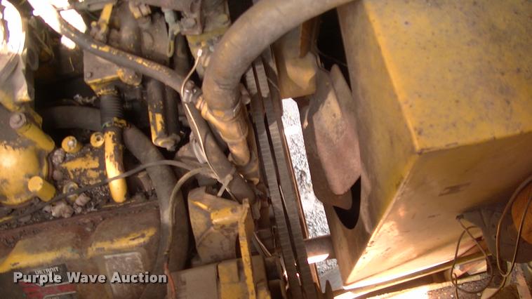 image for item DP9264 1980 Badger 460 Hydro-Scopic rubber tire excavator