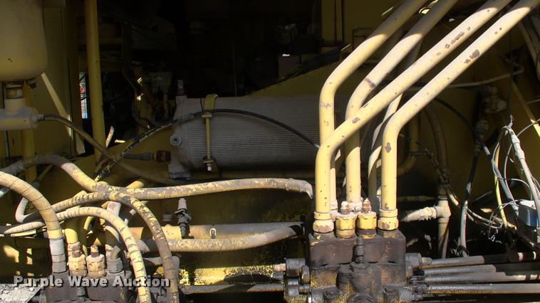 image for item DP9264 1980 Badger 460 Hydro-Scopic rubber tire excavator