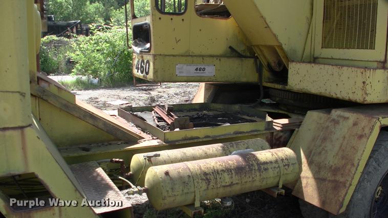 image for item DP9264 1980 Badger 460 Hydro-Scopic rubber tire excavator