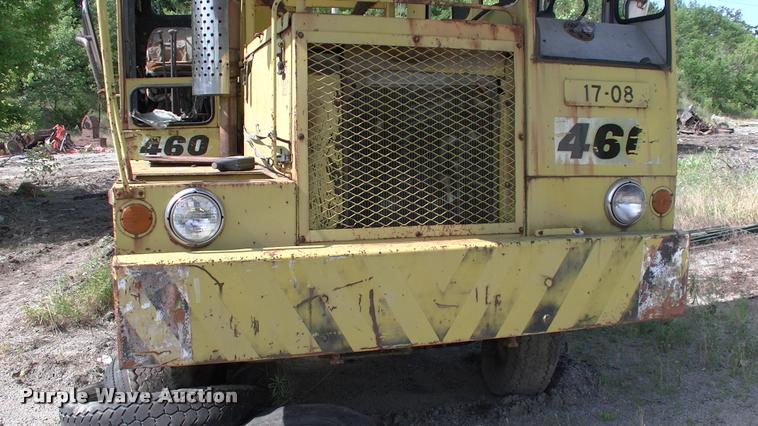 image for item DP9264 1980 Badger 460 Hydro-Scopic rubber tire excavator