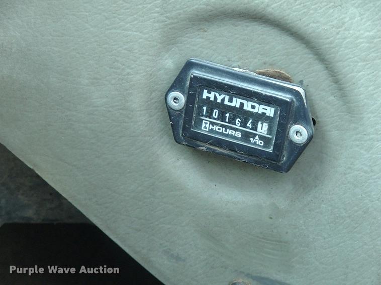 image for item DP9302 1998 Hyundai HL730-3 wheel loader