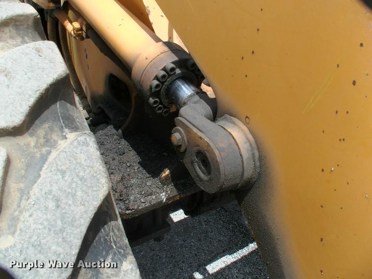 image for item DP9302 1998 Hyundai HL730-3 wheel loader