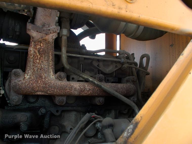 image for item DP9302 1998 Hyundai HL730-3 wheel loader