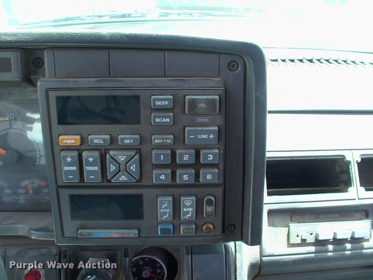 image for item DP9303 1995 Chevrolet Kodiak service truck