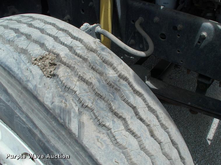 image for item DP9303 1995 Chevrolet Kodiak service truck