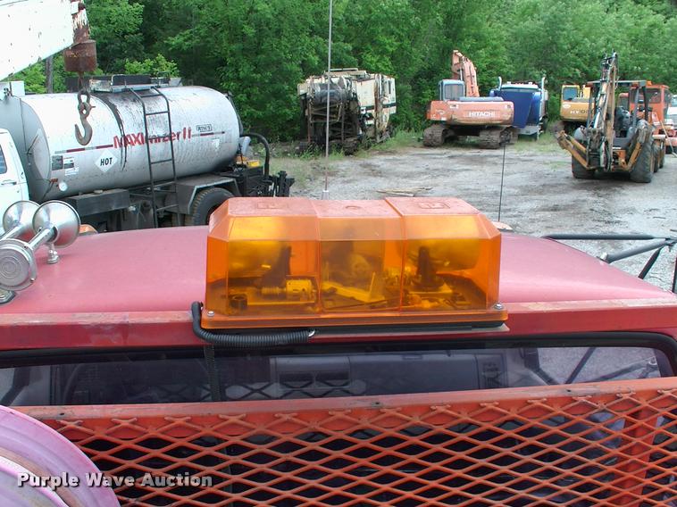 image for item DP9303 1995 Chevrolet Kodiak service truck