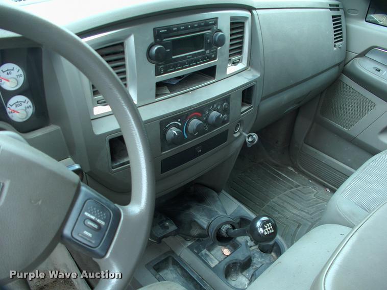 image for item DP9304 2008 Dodge Ram 3500 SLT Quad Cab flatbed pickup truck