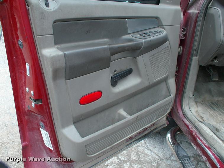 image for item DP9304 2008 Dodge Ram 3500 SLT Quad Cab flatbed pickup truck