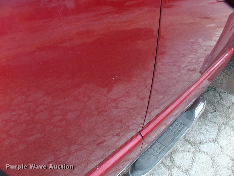 image for item DP9304 2008 Dodge Ram 3500 SLT Quad Cab flatbed pickup truck