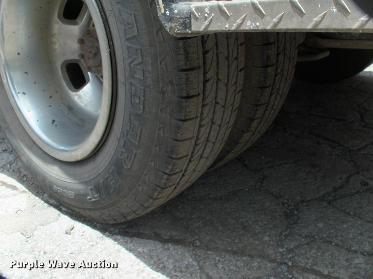 image for item DP9304 2008 Dodge Ram 3500 SLT Quad Cab flatbed pickup truck