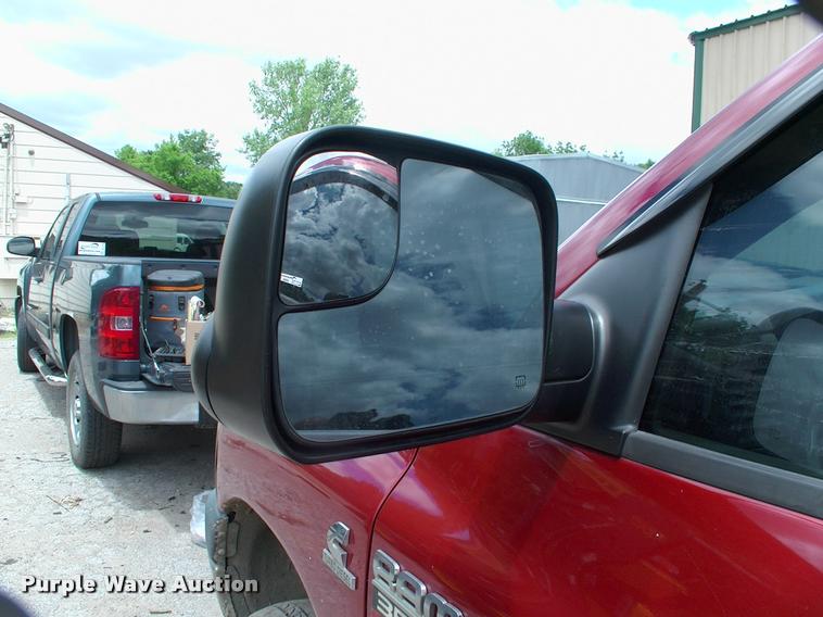 image for item DP9304 2008 Dodge Ram 3500 SLT Quad Cab flatbed pickup truck