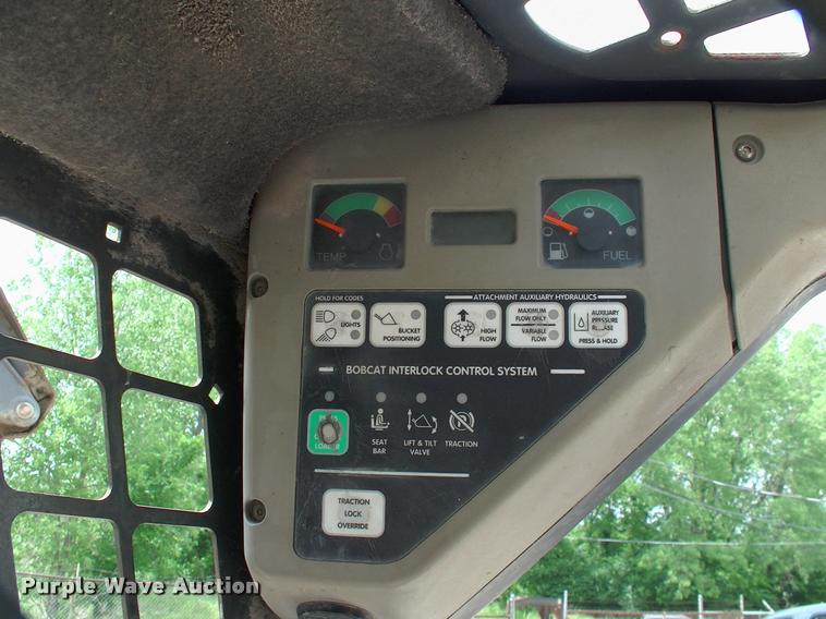 image for item DP9315 2001 Bobcat 863 Turbo skid steer