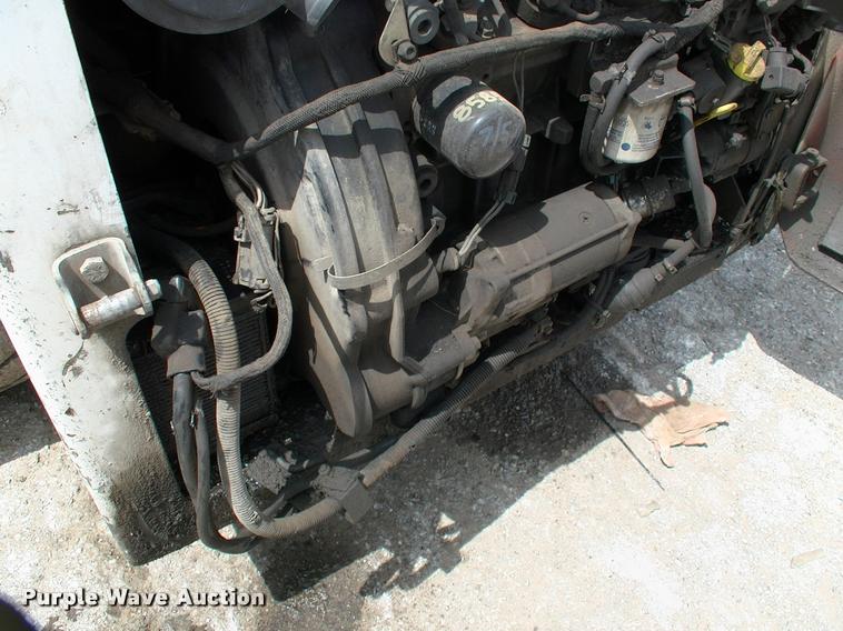image for item DP9315 2001 Bobcat 863 Turbo skid steer