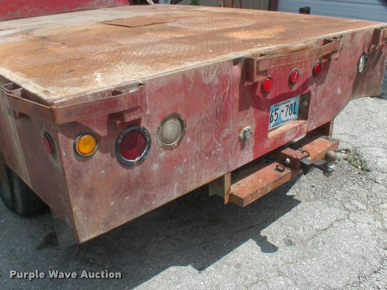 image for item DP9316 2001 Dodge Ram 3500 flatbed pickup truck