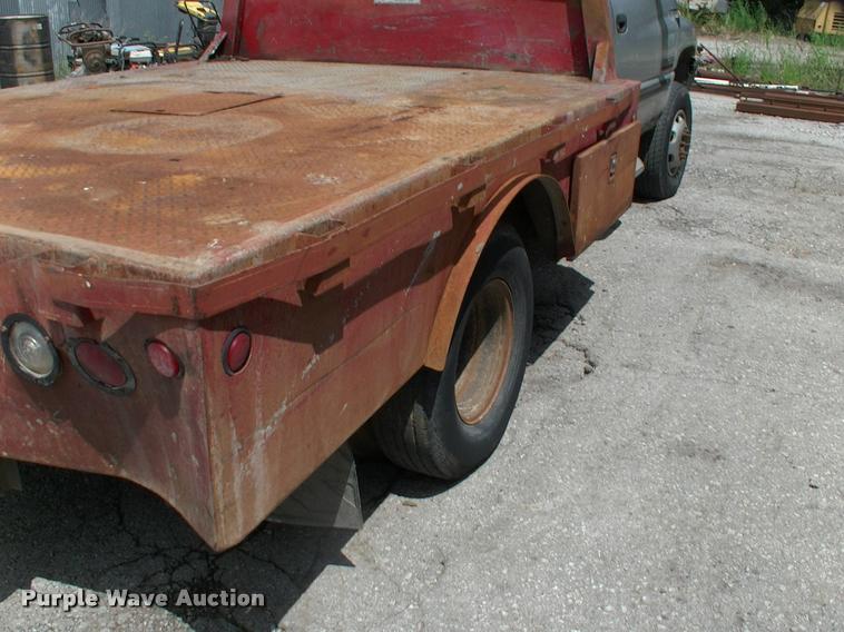 image for item DP9316 2001 Dodge Ram 3500 flatbed pickup truck