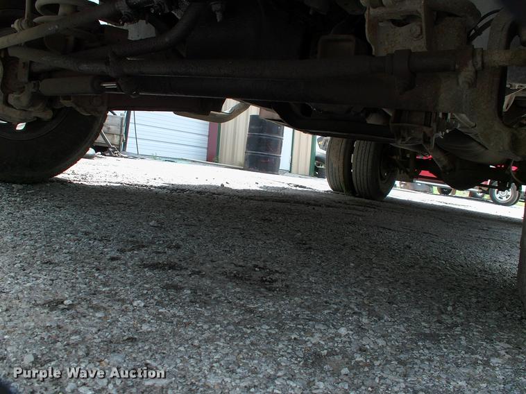 image for item DP9316 2001 Dodge Ram 3500 flatbed pickup truck