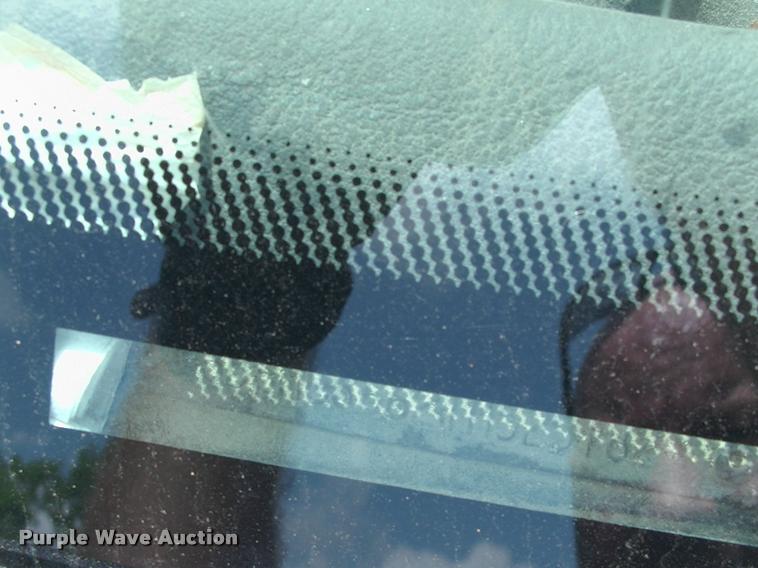 image for item DP9316 2001 Dodge Ram 3500 flatbed pickup truck