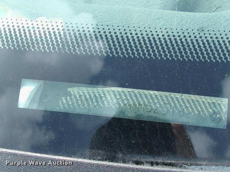 image for item DP9316 2001 Dodge Ram 3500 flatbed pickup truck