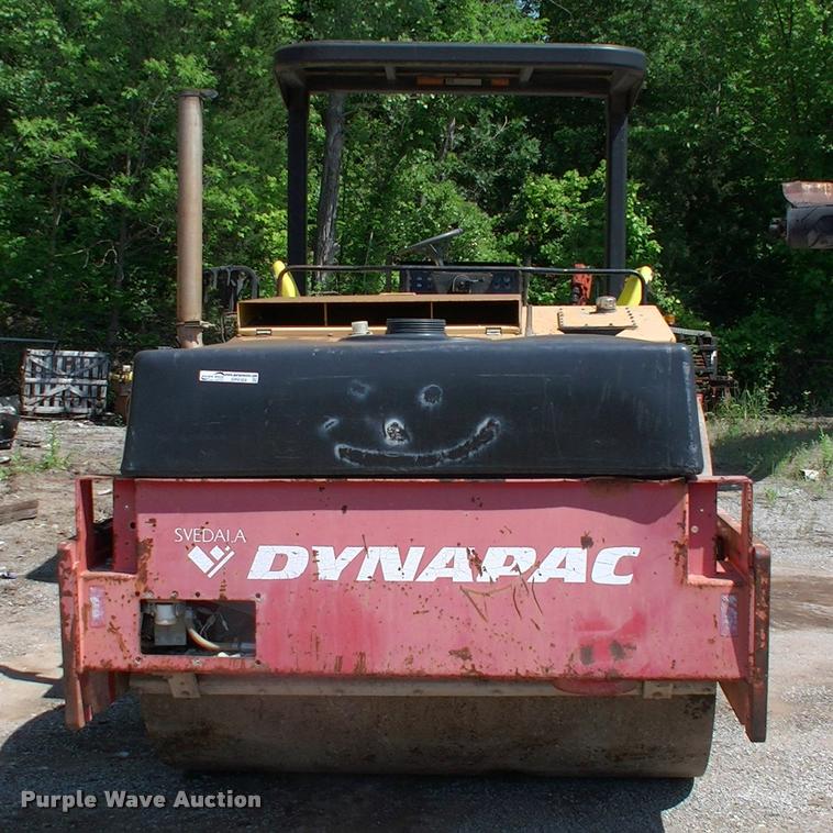 image for item DP9369 Dynapac CC412 double drum roller