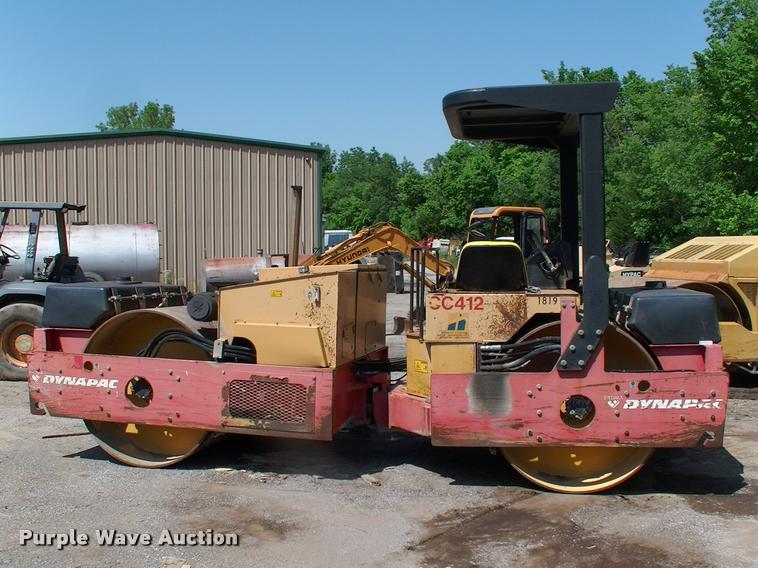 image for item DP9369 Dynapac CC412 double drum roller