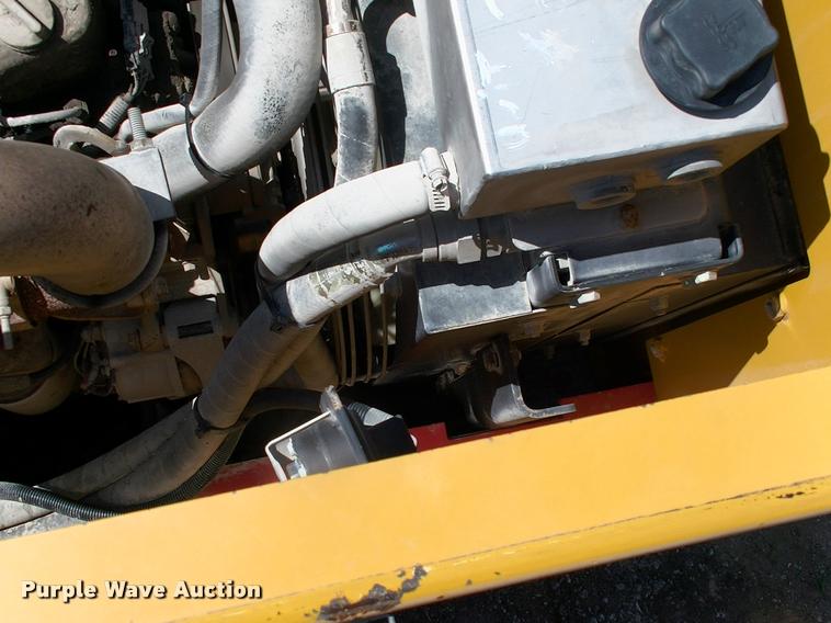 image for item DP9369 Dynapac CC412 double drum roller