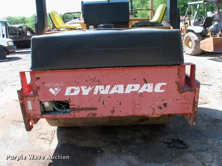 image for item DP9369 Dynapac CC412 double drum roller