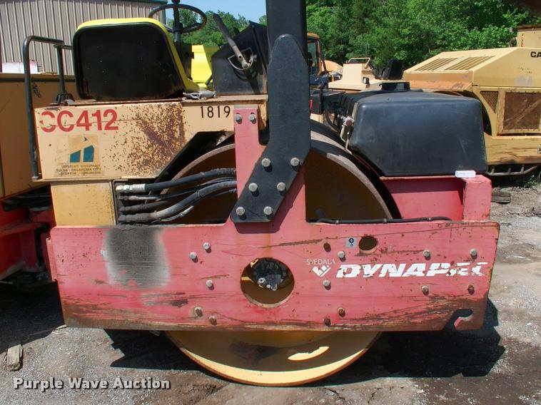 image for item DP9369 Dynapac CC412 double drum roller