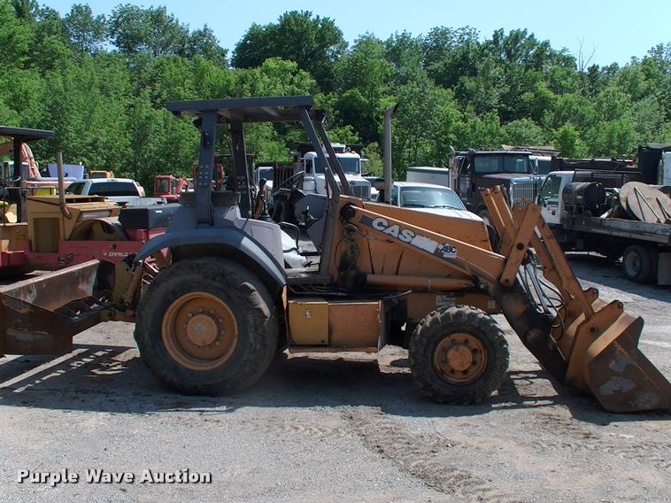 image for item DP9370 2001 Case 570M XT landscape tractor