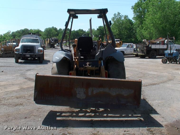 image for item DP9370 2001 Case 570M XT landscape tractor