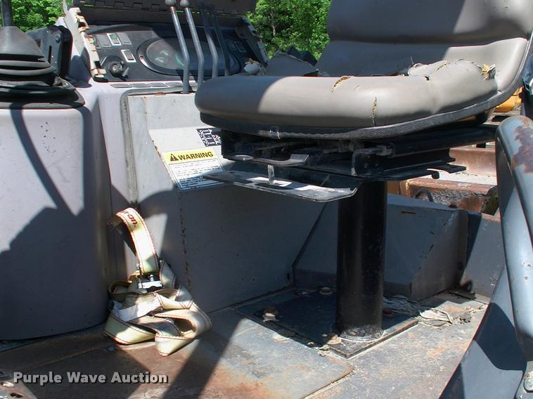 image for item DP9370 2001 Case 570M XT landscape tractor