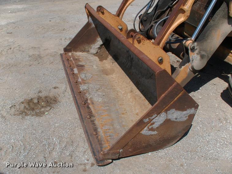 image for item DP9370 2001 Case 570M XT landscape tractor