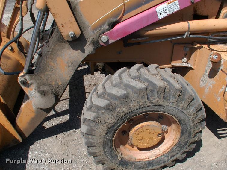 image for item DP9370 2001 Case 570M XT landscape tractor