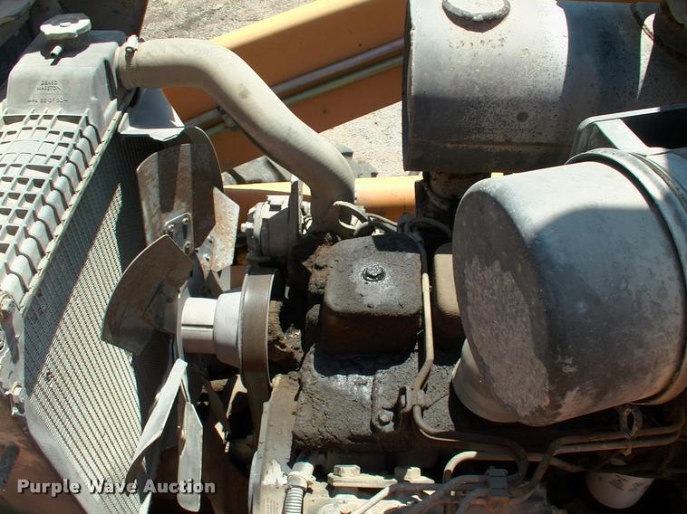 image for item DP9370 2001 Case 570M XT landscape tractor