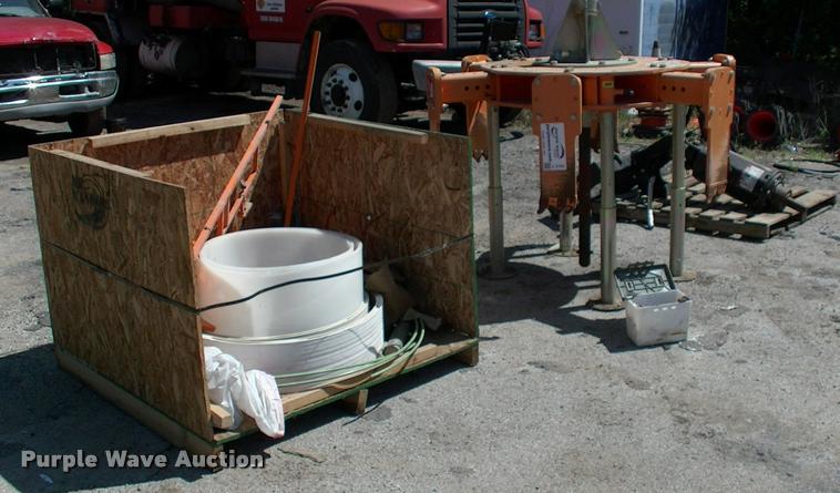 image for item DP9450 Manhole cutter