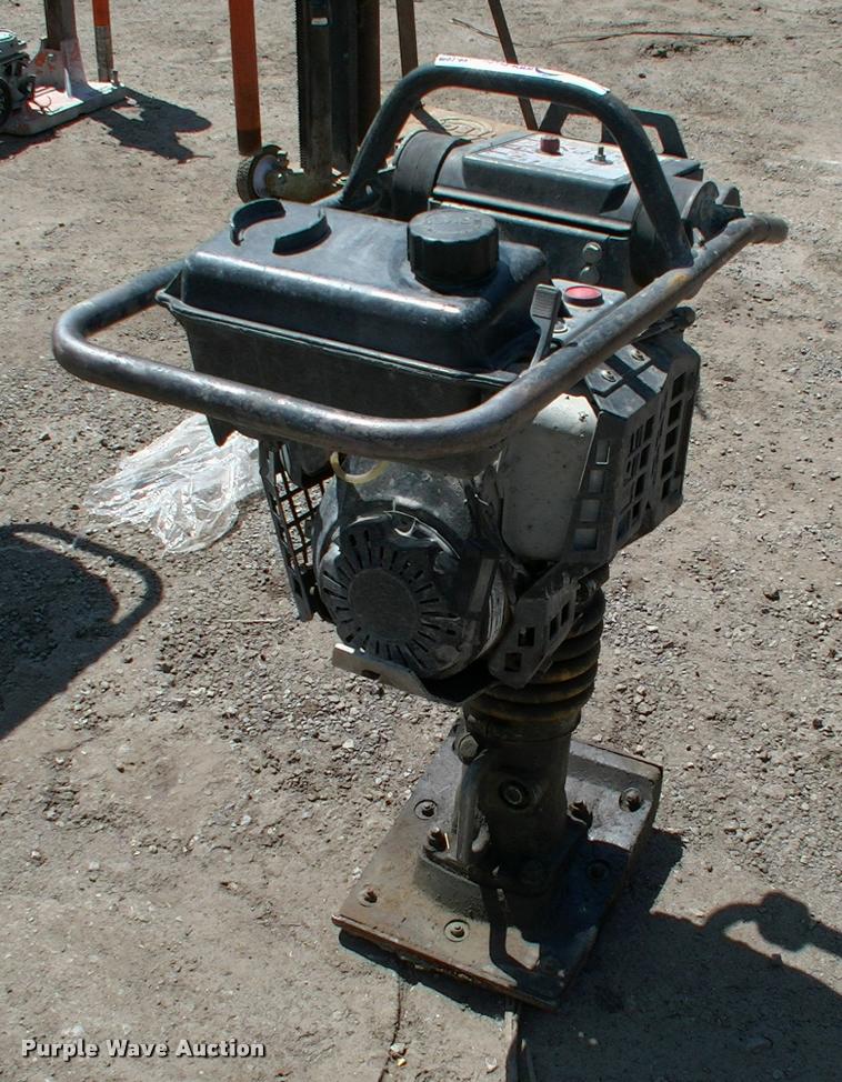 image for item DP9458 Bomag BT60 compactor