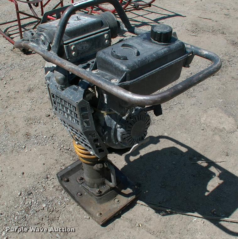 image for item DP9458 Bomag BT60 compactor