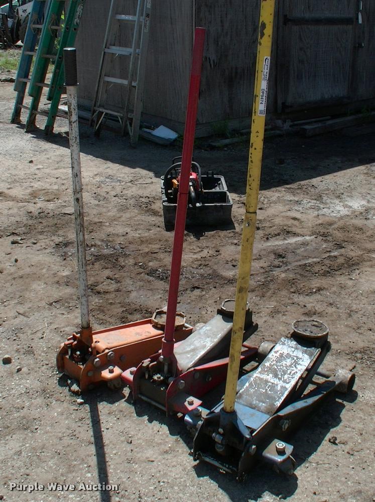 image for item DP9474 Floor jacks