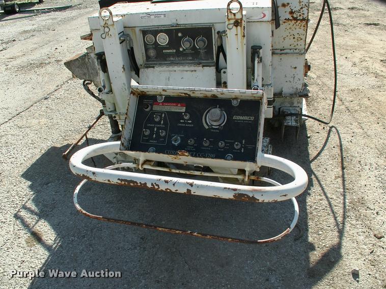 image for item DP9477 Gomaco CC120V curb machine