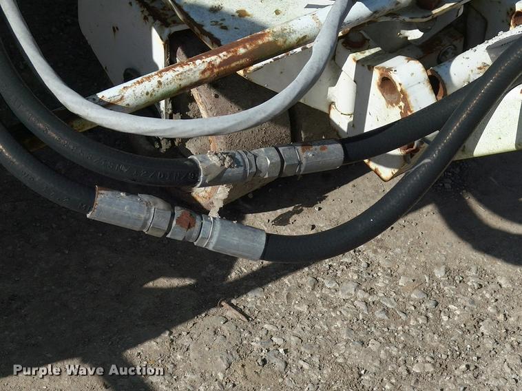 image for item DP9477 Gomaco CC120V curb machine