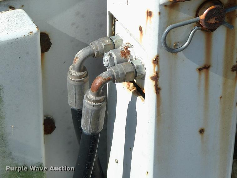 image for item DP9477 Gomaco CC120V curb machine