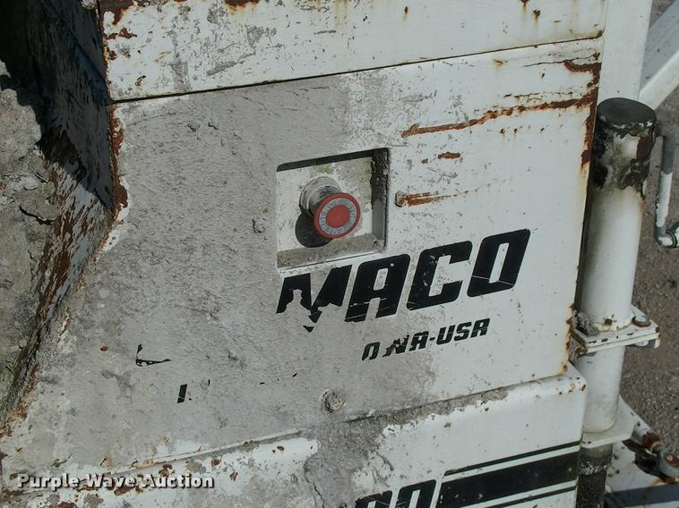 image for item DP9477 Gomaco CC120V curb machine