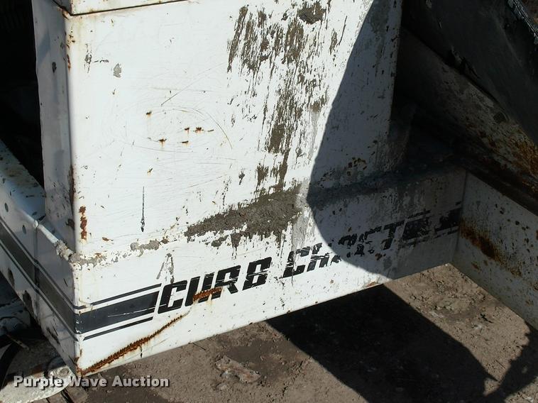 image for item DP9477 Gomaco CC120V curb machine