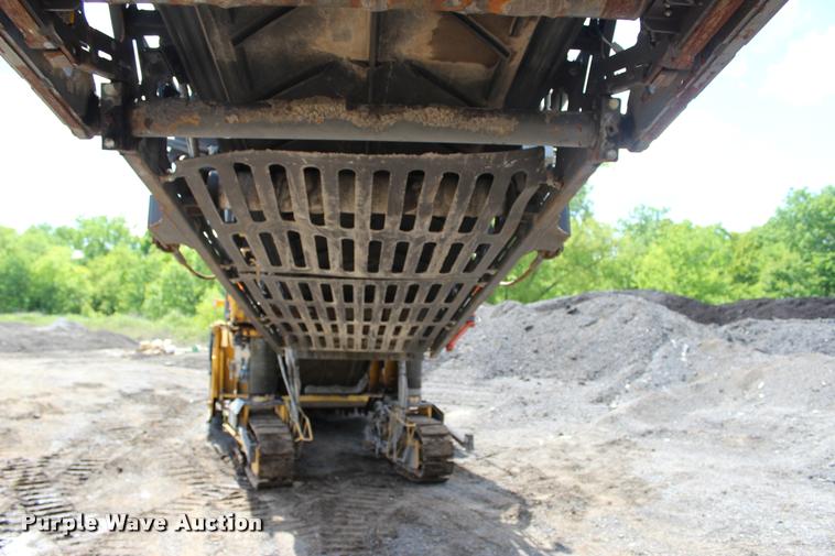 image for item L1996 2010 Volvo MT2000 pavement milling machine